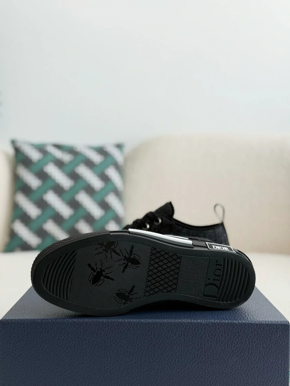 DIOR SNEAKER